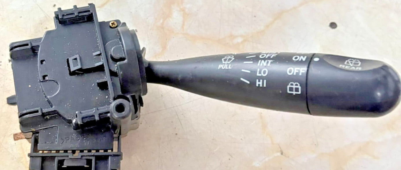 2001-2005 Toyota Yaris Mk1 XP10 Front/Rear Wiper Stalk Switch 173647 84652-52040