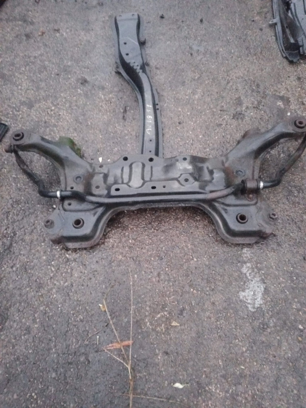 TOYOTA AVENSIS 1997-2003 1.8 AND 2.0 16V FRONT SUBFRAME