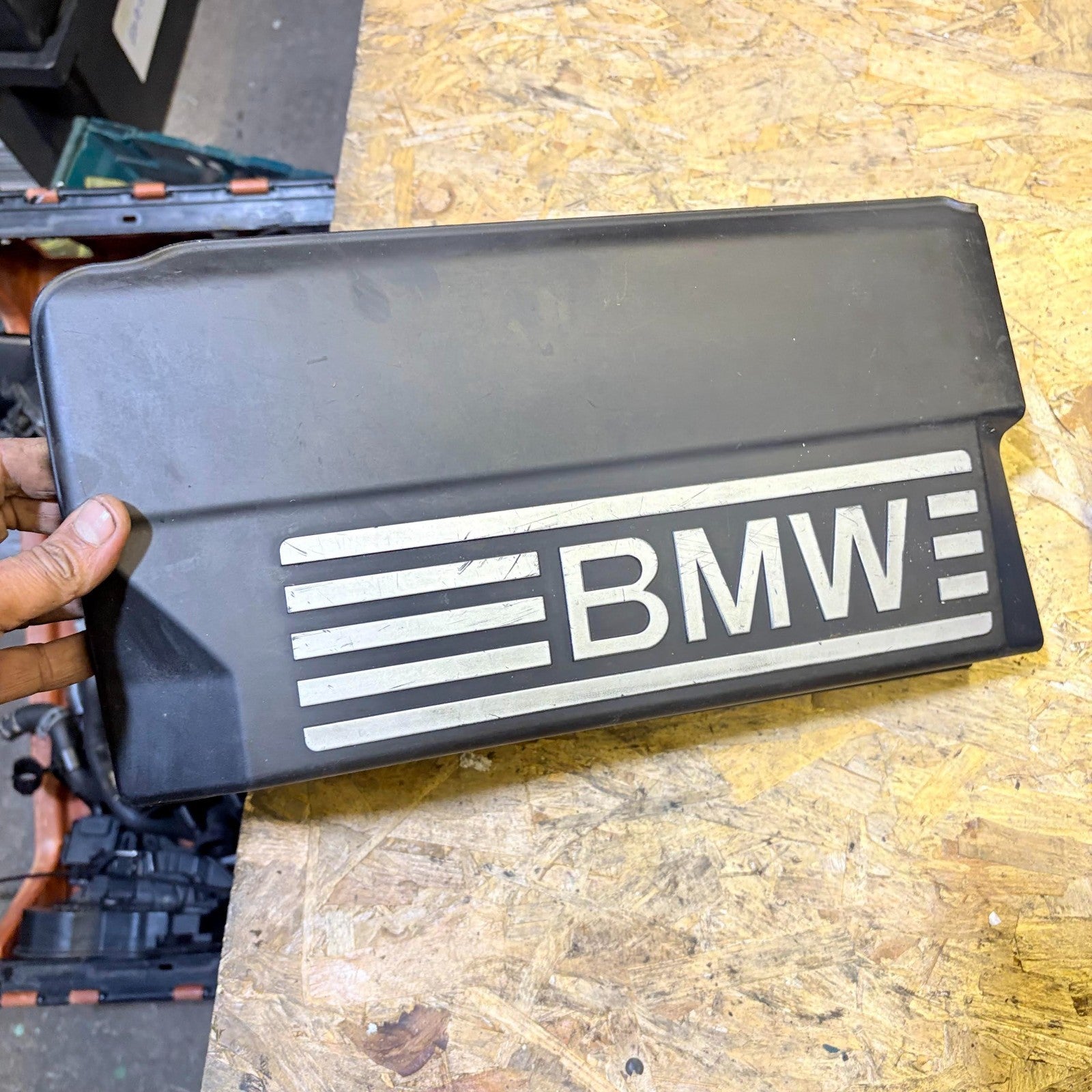 BMW 1 SERIES 116M 2007-2012 E81 ENGINE COVER TOP COVER 62440410
