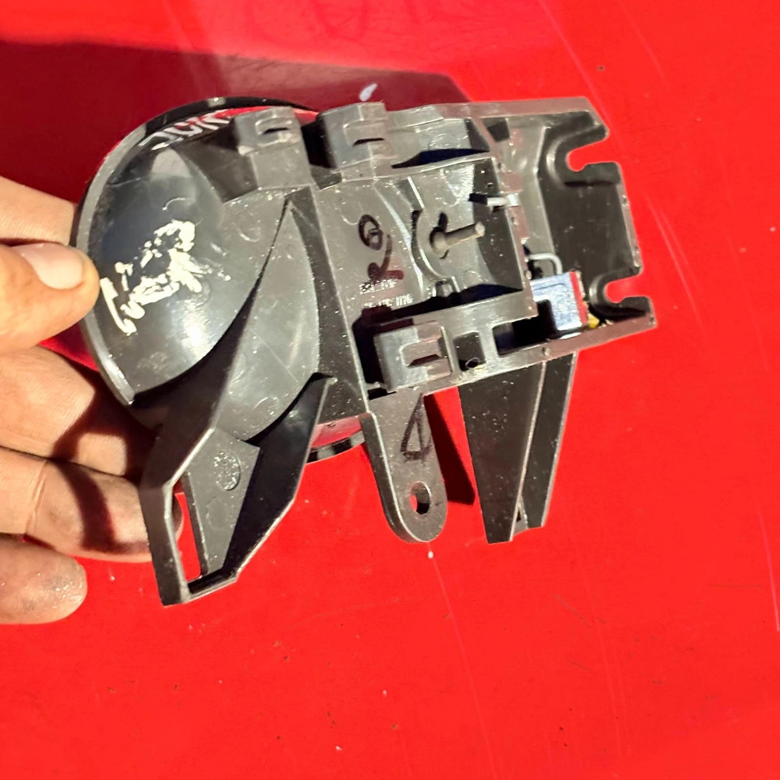 Nissan Juke Left Passenger Nearside Rear Inner Door Handle 2014