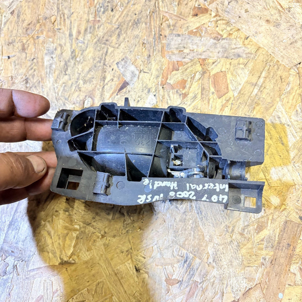 PEUGEOT 407 2008 Rear Left Inner Opening Handle 100187387