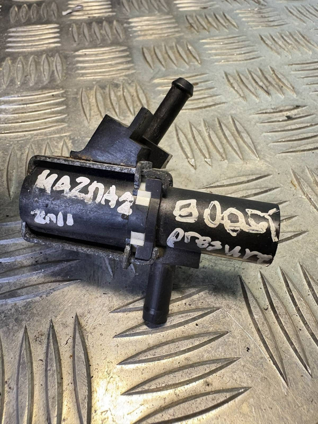 TOYOTA DENSO VACUUM/SENSOR 25860-50160 101362-1821 2011