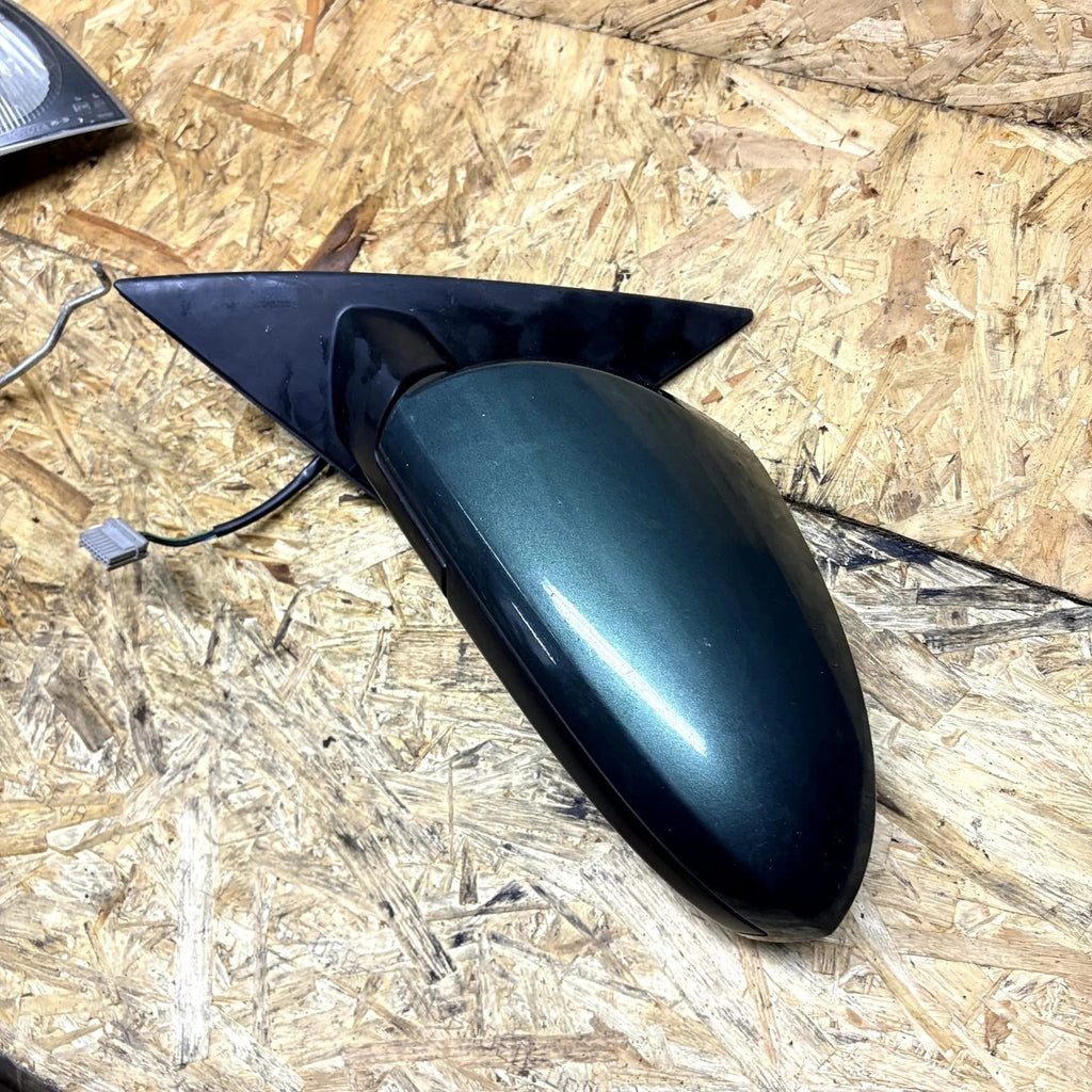 Nissan Primera P12 Right side Electric Door Mirror Met 96302-AU313 N/S