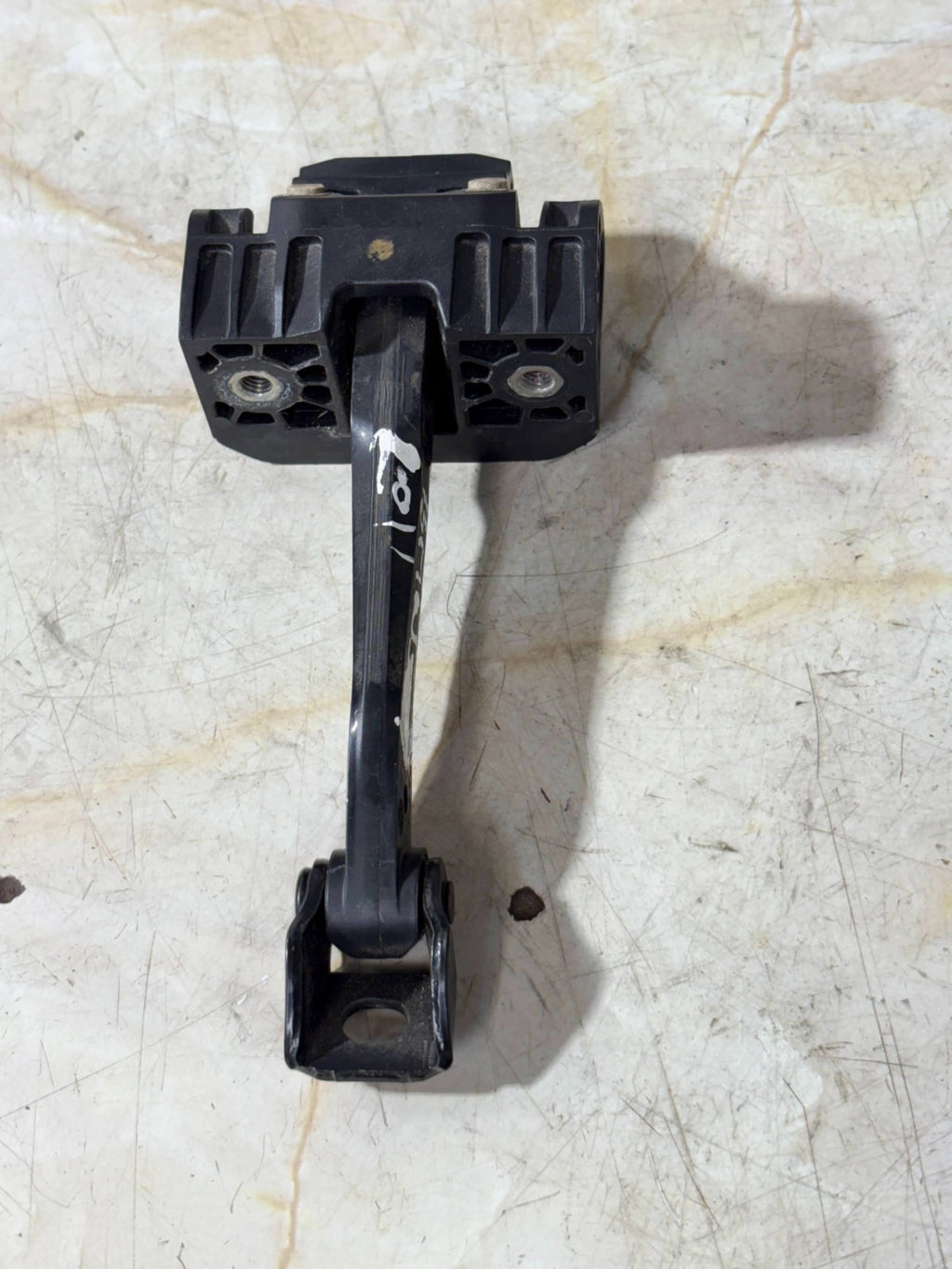 BMW 320D SE 2011 DOOR CHECK STRAP REAR PASSENGER SIDE NSR 7176808