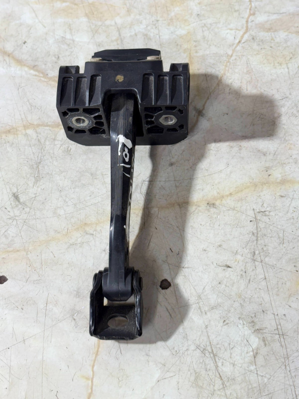BMW 320D SE 2011 DOOR CHECK STRAP REAR PASSENGER SIDE NSR 7176808