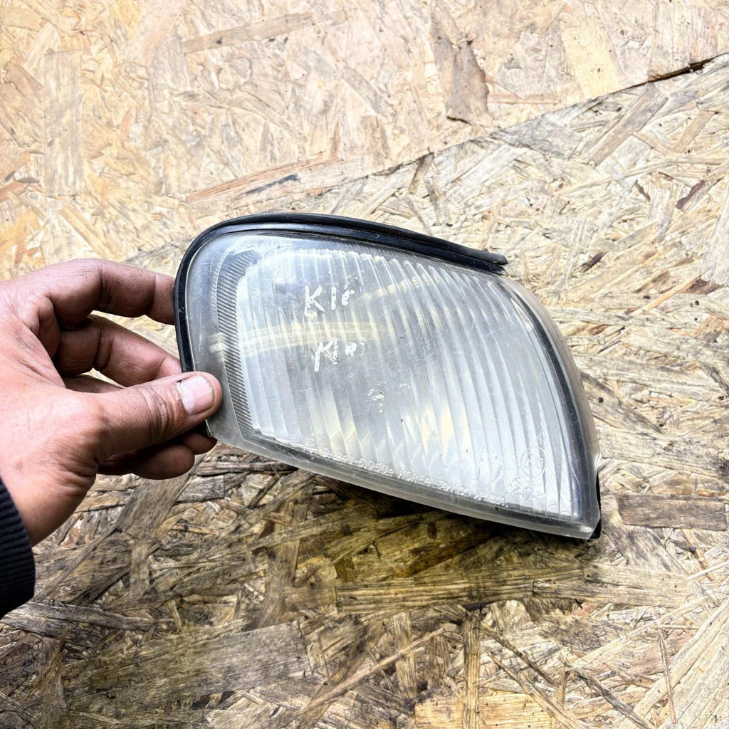KIA Sephia Drivers side front flasher lamp