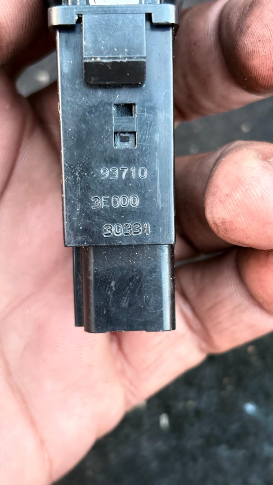 Hyundai Accent Demist switch KIA