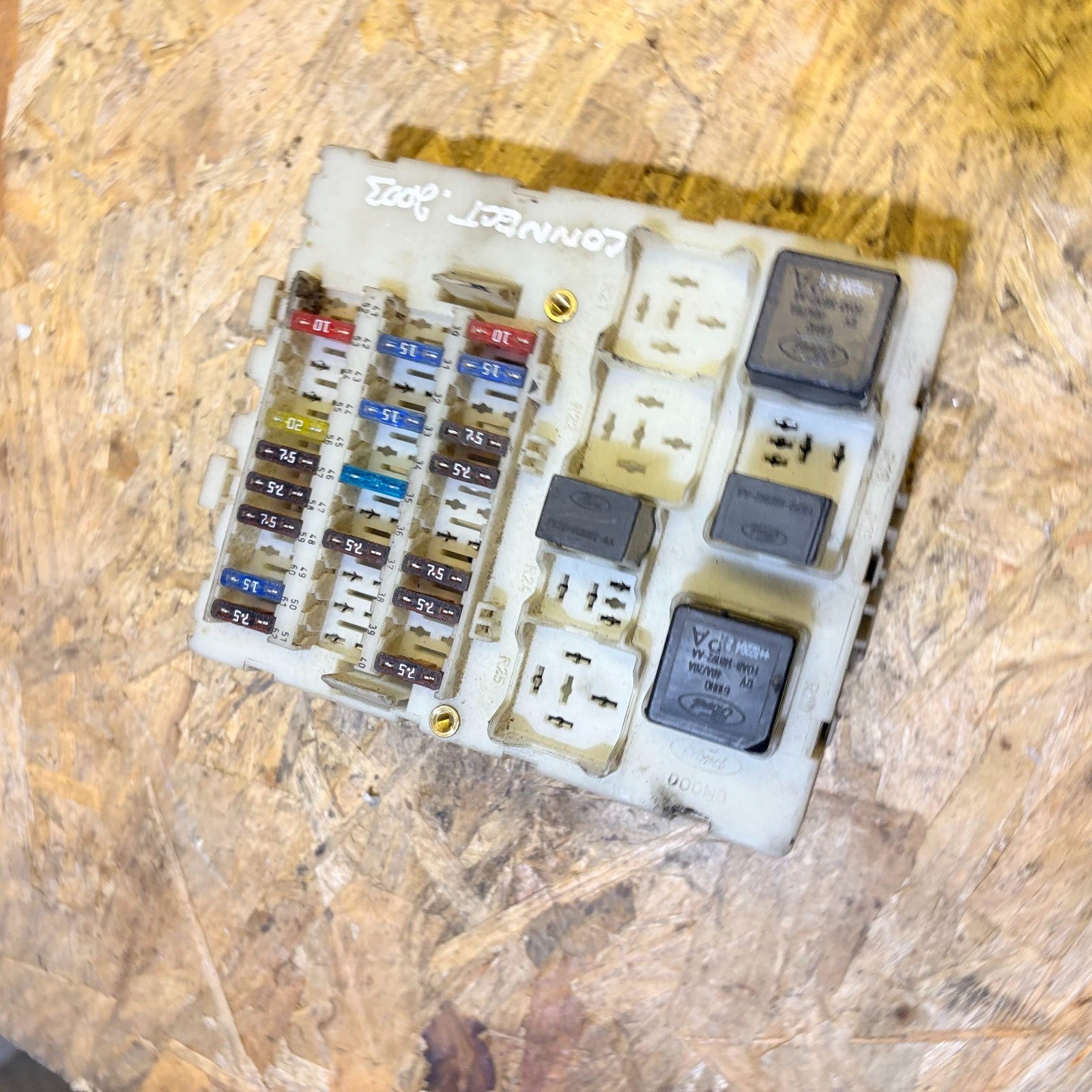 Ford Transit Connect 2003 Fuse Relay Box