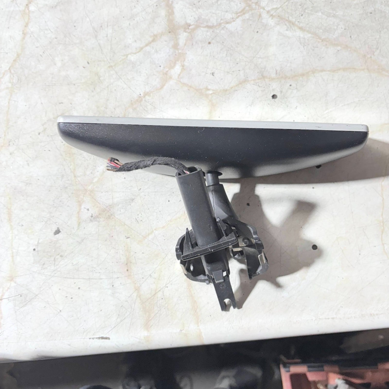 Volkswagen Touareg I 2011 Interior rear view mirror 026141
