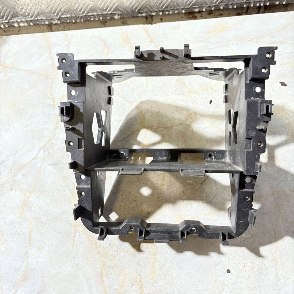 VW Golf Mk5 Mk6 Jetta Caddy 2004-2015 Radio Stereo Mount Bracket Cage 1K0858005C