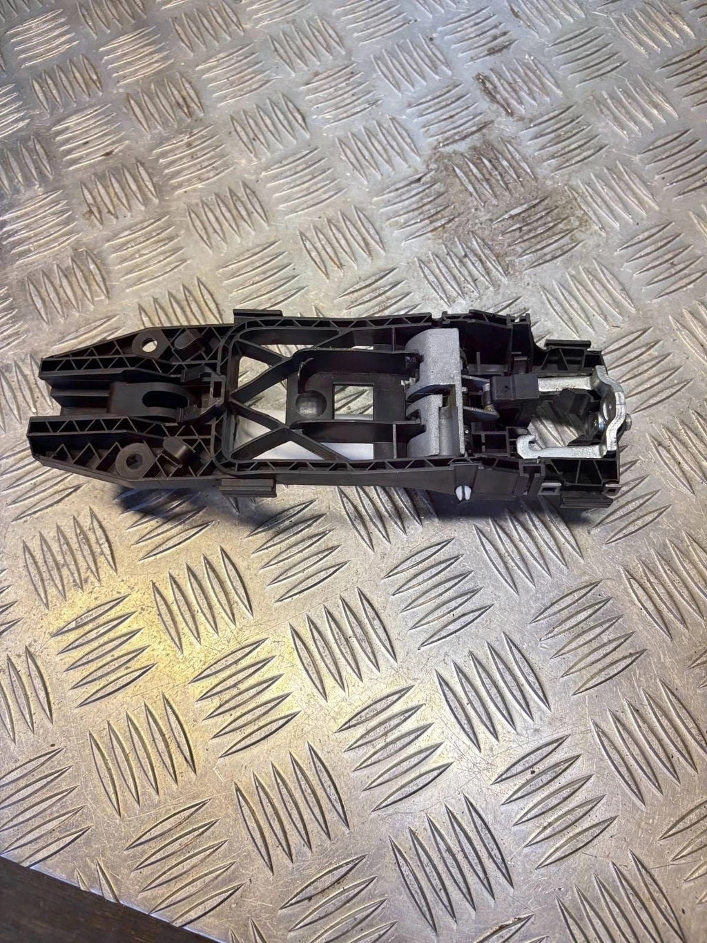 Seat Ibiza 2016 6j OSF Right Driver Side Front Outer Door Handle 5N0837885