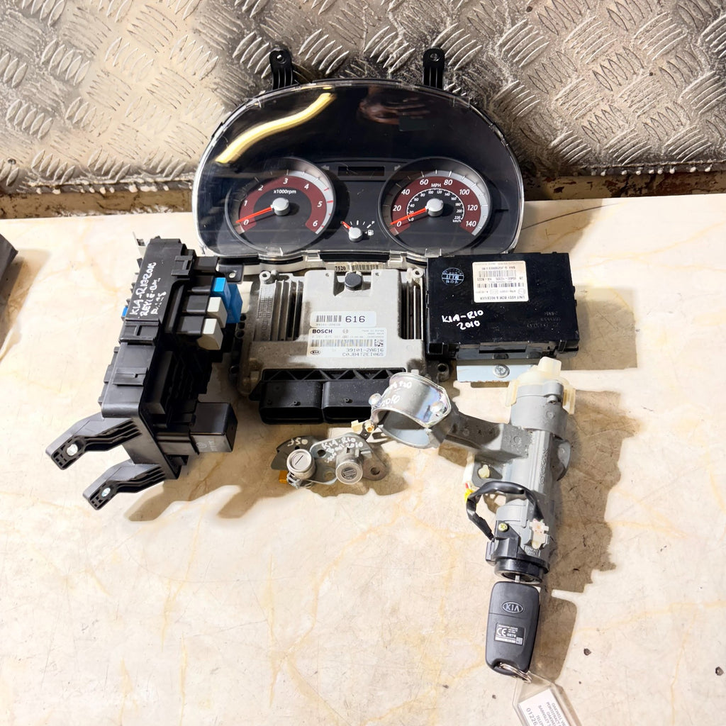 Kia Rio Mk2 JB 2005-2011 1.5 CRDi ECU Kit 39101-2A616 BCM 95400-1G335 Key Barrel