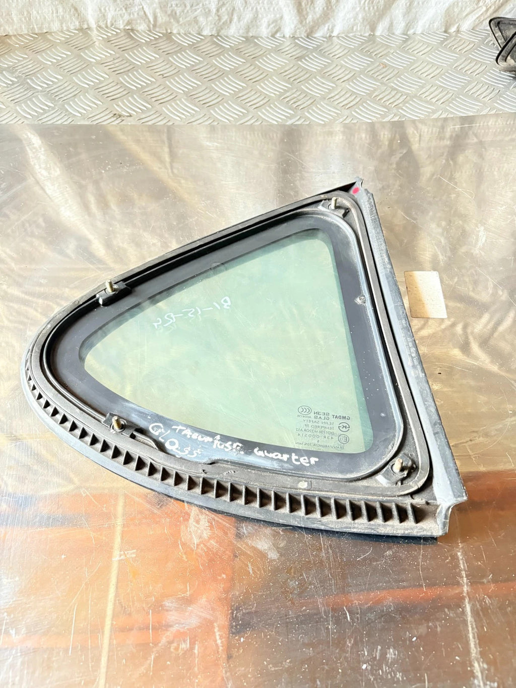 Chevrolet Tacuma 2004-2009 Quarter Front Left Door Window Glass 43R000514