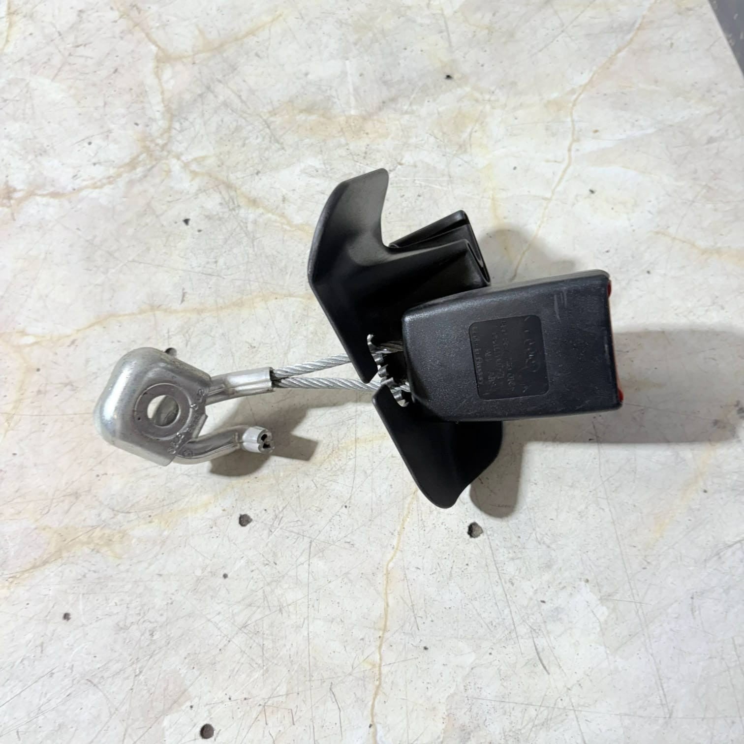 Audi A4 B7 2005-2008 4/5 Door OSR Rear Right Seat Belt Buckle 8E085774001C