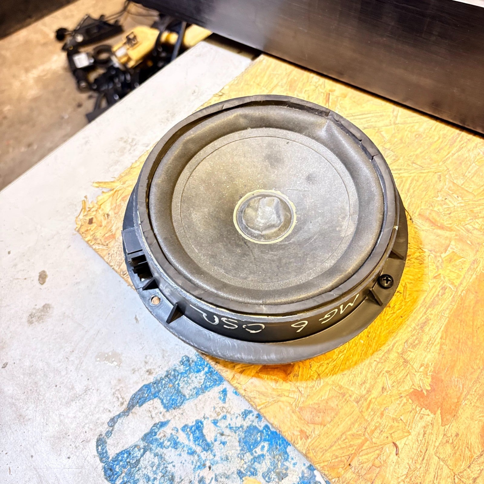 FOR 2013 MG MG6 REAR RIGHT DRIVER OFFSIDE DOOR SPEAKER 10009373
