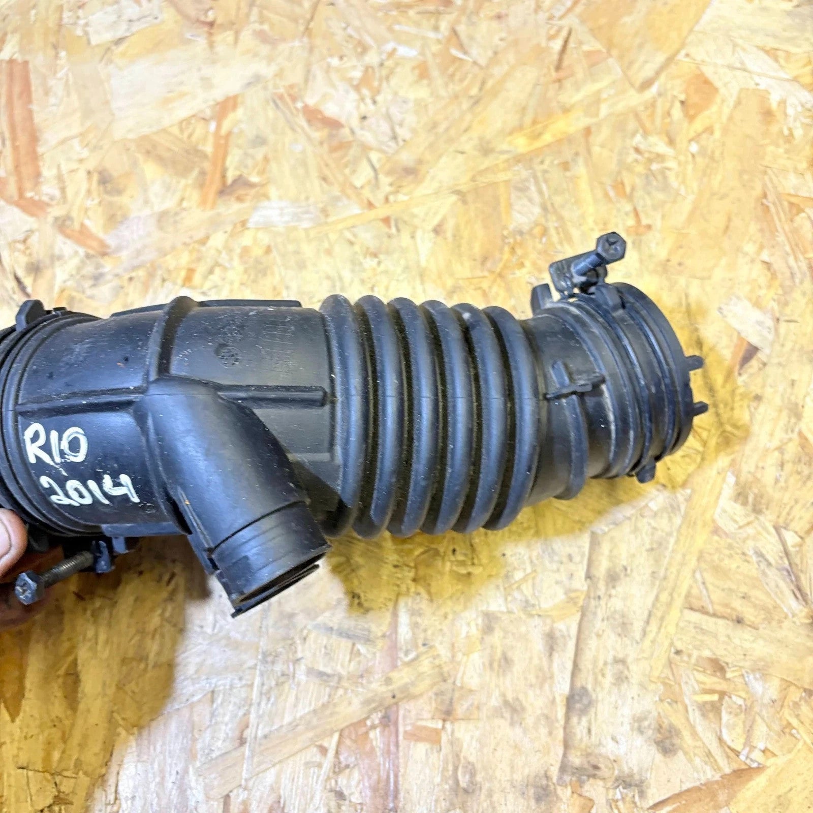 Kia Rio 2011-2017 Air Intake Hose Pipe (Airbox to Throttle) 28140-1W060 UB/QB