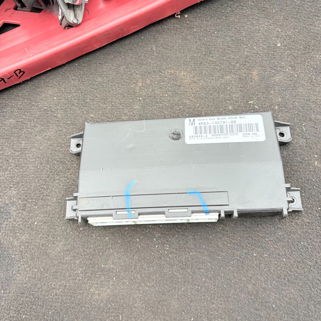 Jaguar S Type 2004-2008 Driver Front Right Door Control Module 4R8313C791BB