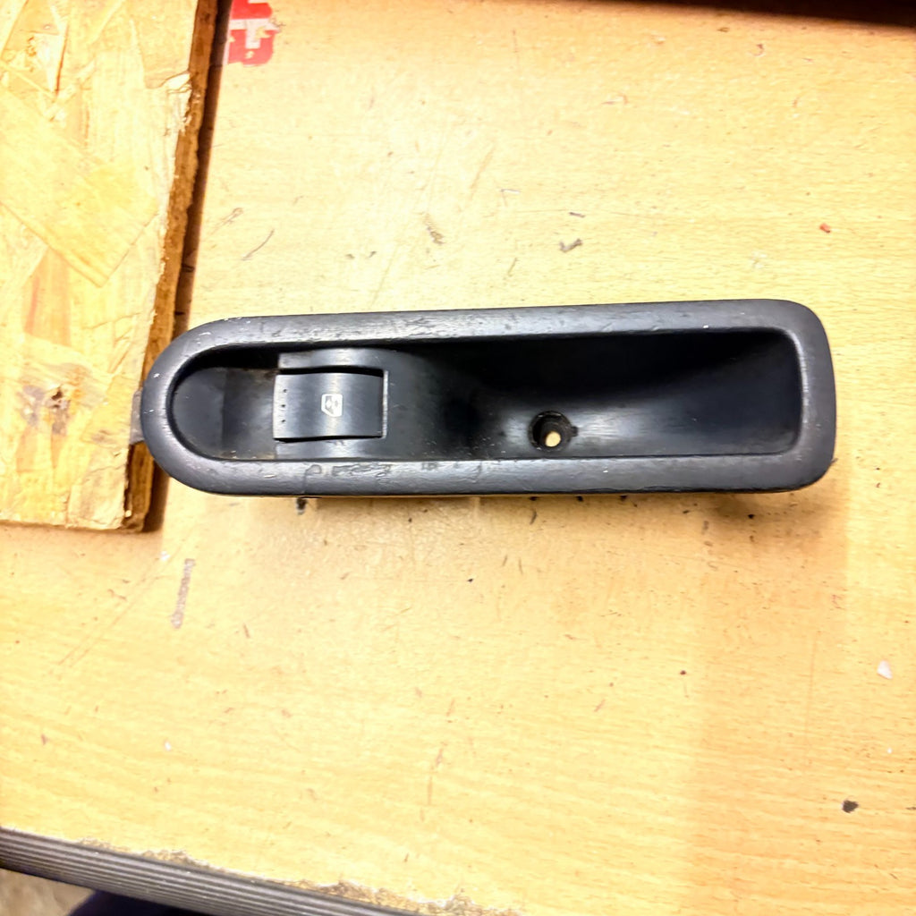 Renault Scenic 2003-2009 Passenger Rear Left Window Switch