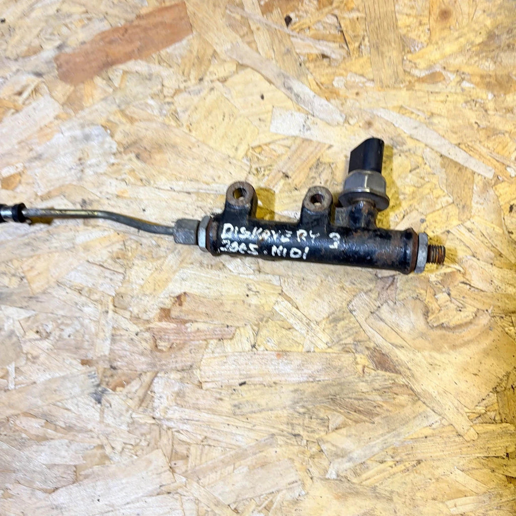 Discovery 3 Range Rover Sport 2.7 TDV6 LH Fuel Rail A2C20001297 2004-09
