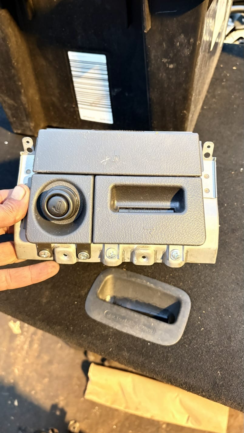 CHEVROLET AVEO 2010-2020 front center console ashtray cup holder 96655146