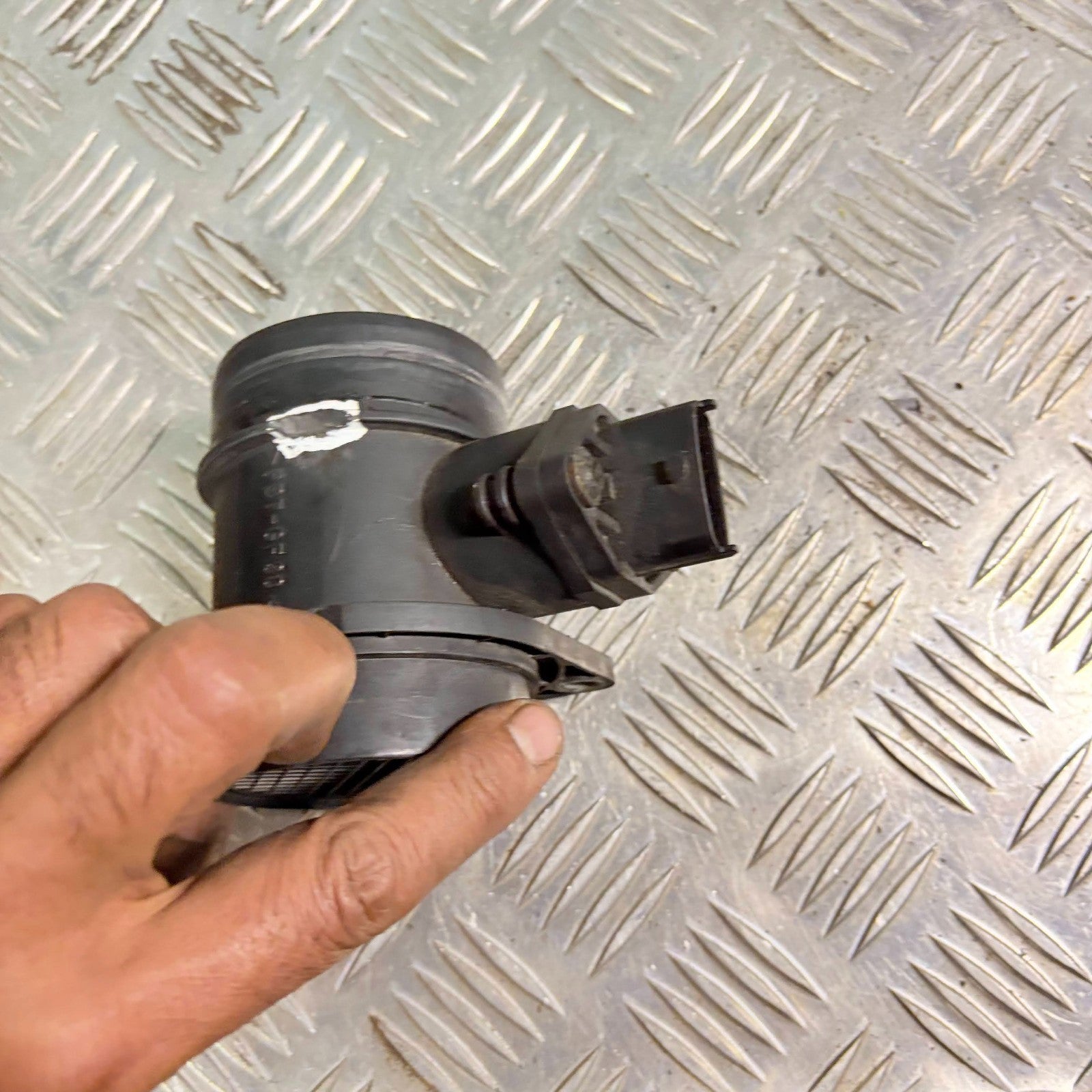 Alfa Romeo GT 2003-2010 Mass Air Flow Sensor 0 280 218 120