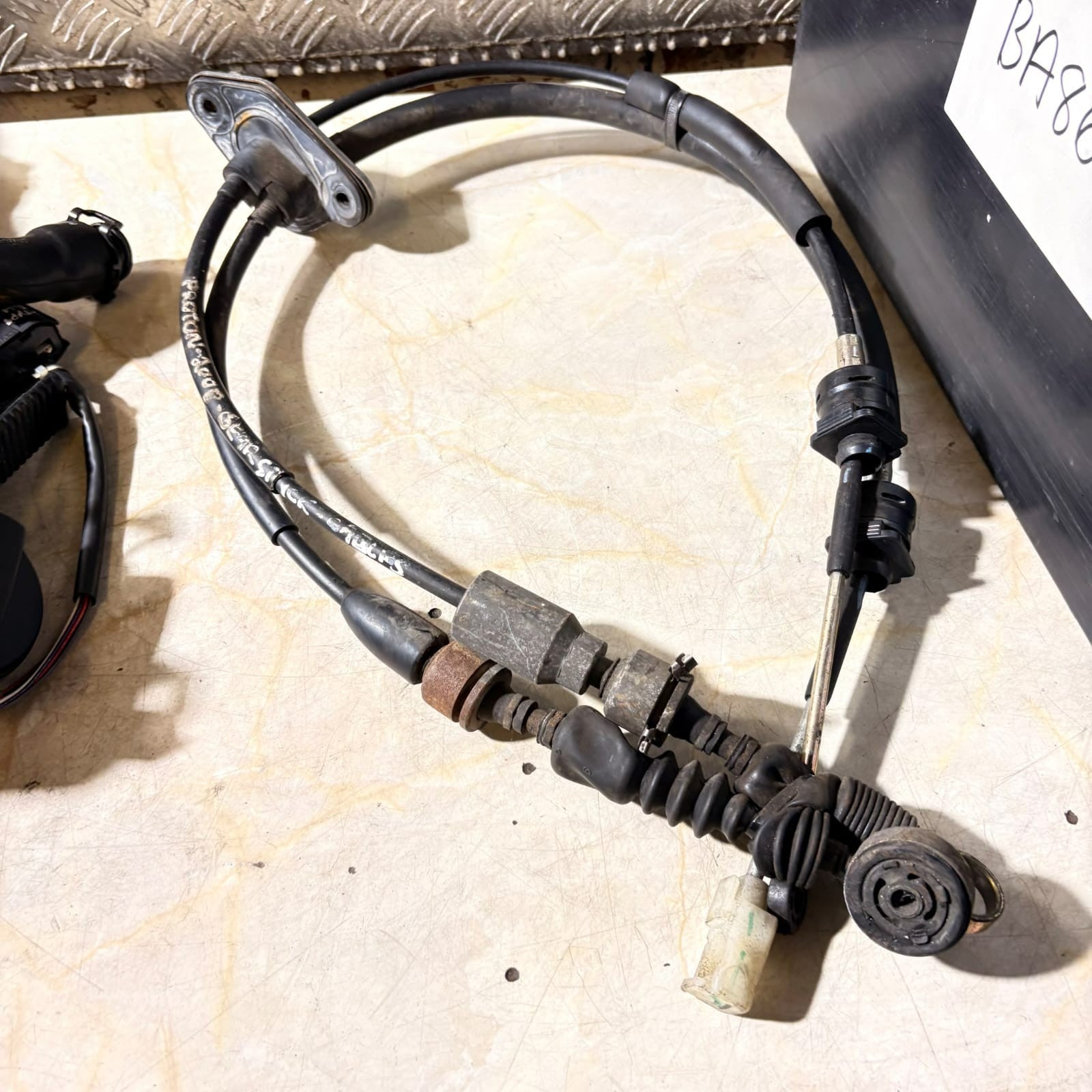 Proton GEAR LINKAGE MANUAL
