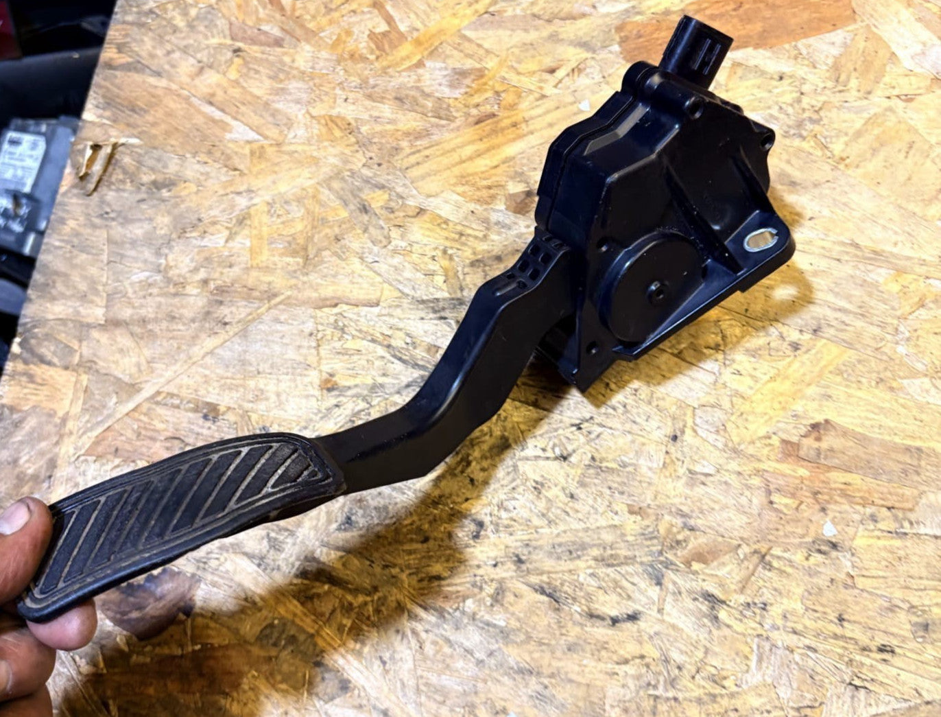 MAZDA 2 DE SPORT ACCELERATOR THROTTLE PEDAL MODULE K4238-7400 2007-2014 MK2