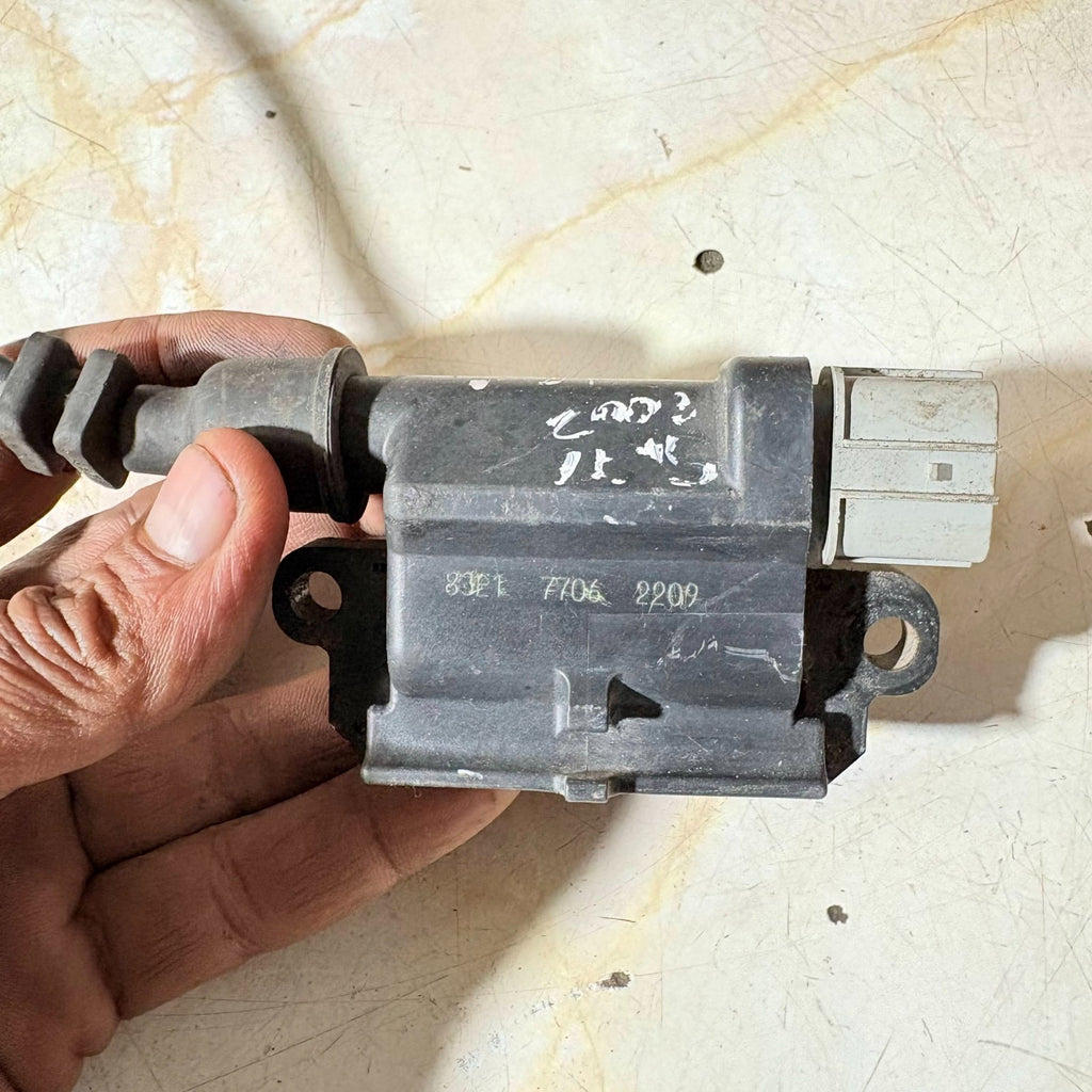 SUZUKI SWIFT III MZ 1.3 T-42629 Ignition Coil