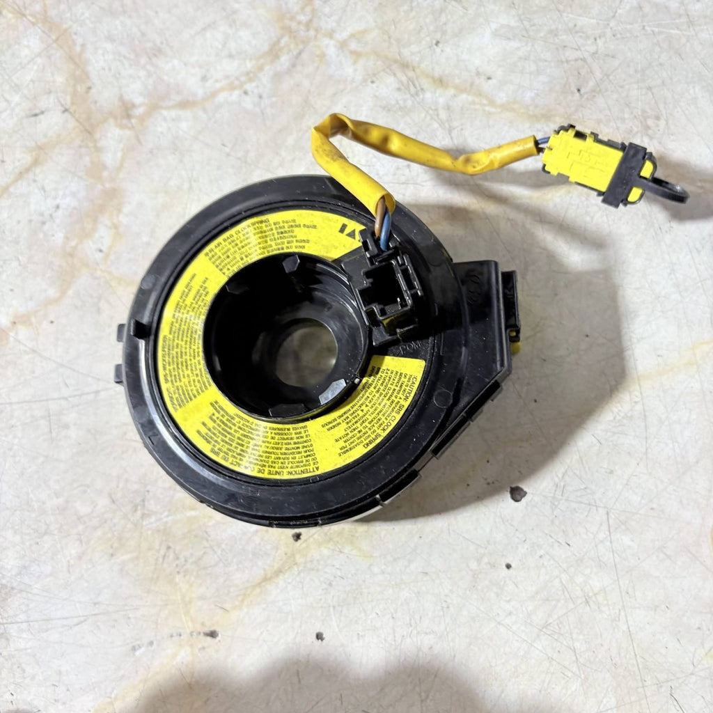 93490 3C100 Air Squib Spiral Cable Clock Spring 93490-1J100 For HYUNDAI 2004