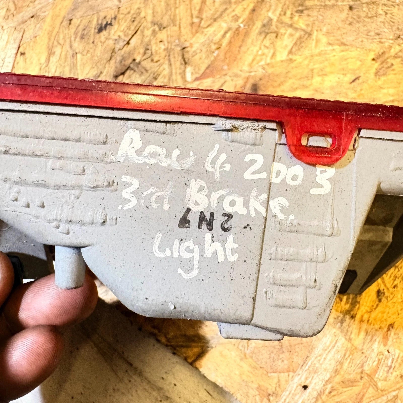 Toyota RAV4 2003-2005 5 Door High Mount 3rd Brake Light Spoiler Stop Lamp