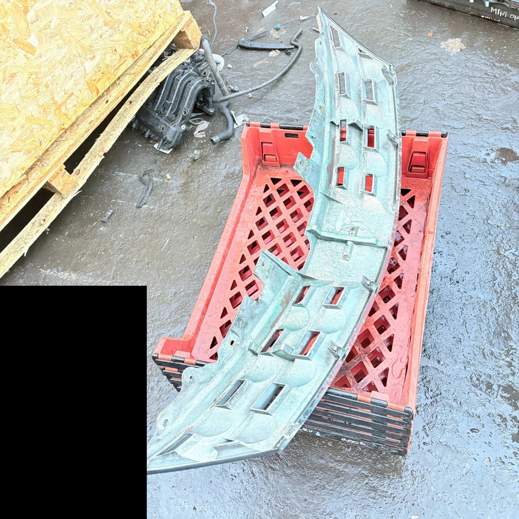 Nissan Murano Z50 2003-2006 Front Bumper Upper Grille 62310-CA000 / CA00A