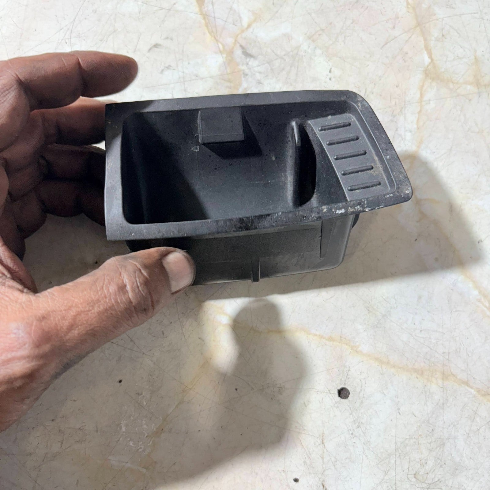 BMW 1 Series E87 2004-2011 Dashboard Ash Tray 221672