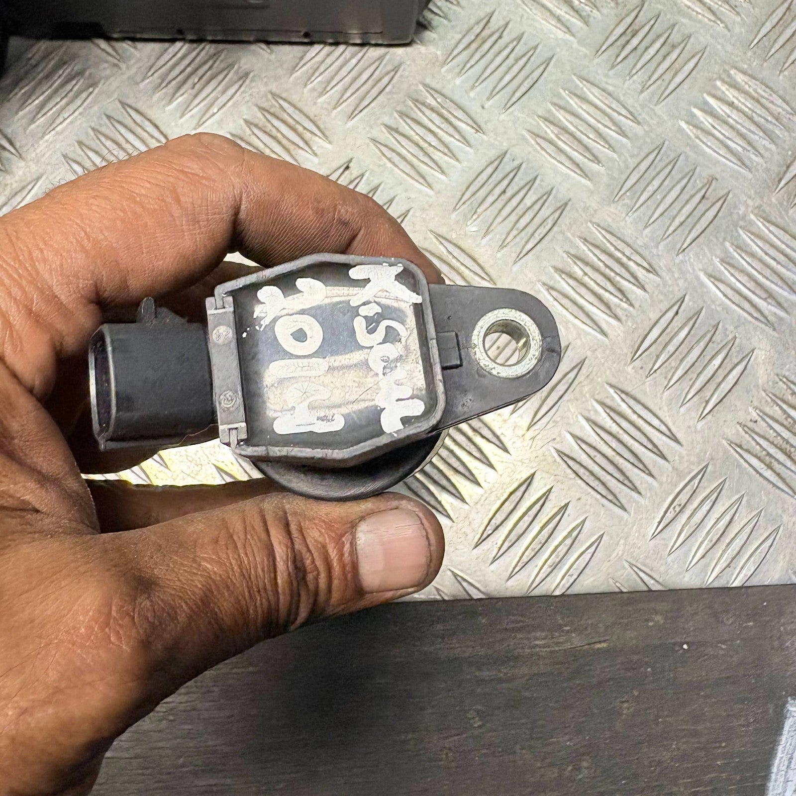 Kia Soul 2014 27301-2B010 ignition Coil Original