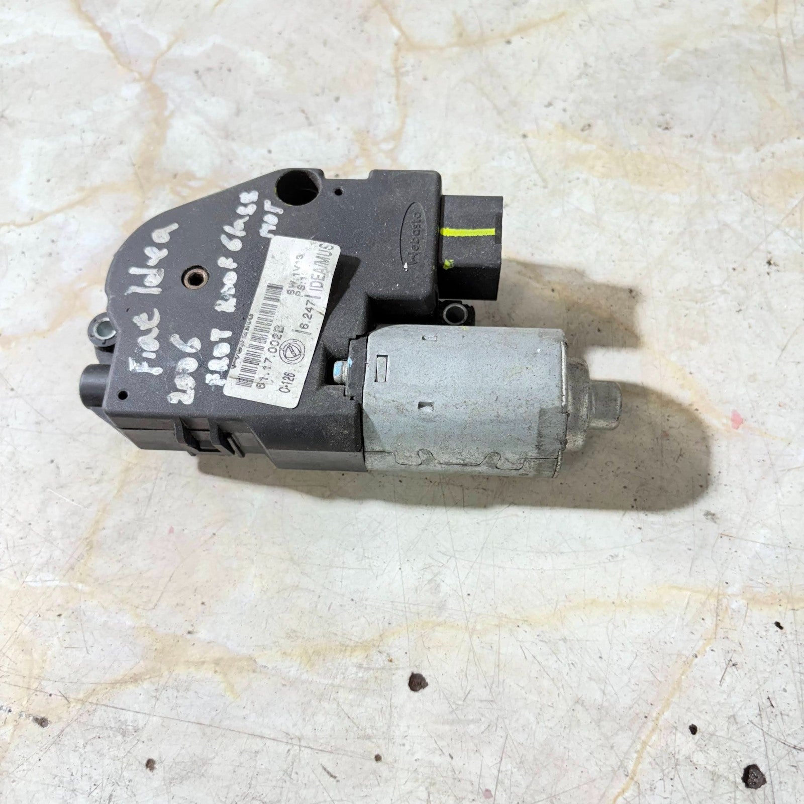 Fiat Idea 2003-2012 5 Door Panoramic Sunroof Roof Glass Motor 6117002B Webasto