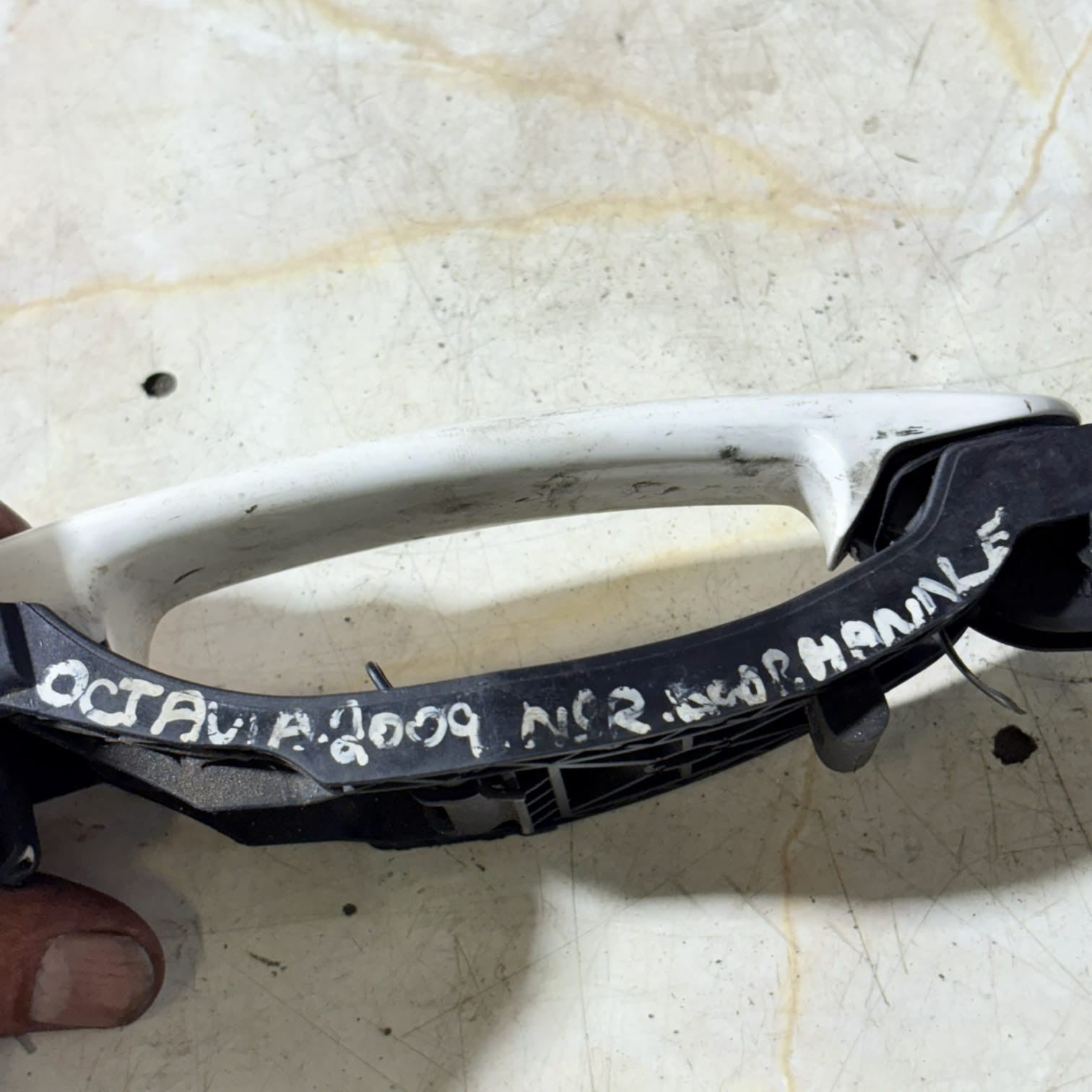 Skoda Octavia Mk2 1Z 2004-2013 NSR Rear Left Outer Door Handle 5Dr