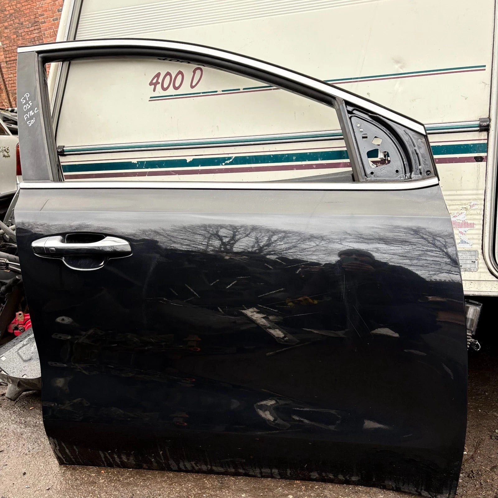 KIA SPORTAGE MK4 QL 16-21 5DR FRONT RIGHT DRIVER DOOR COMPLETE BLACK FREE P&P