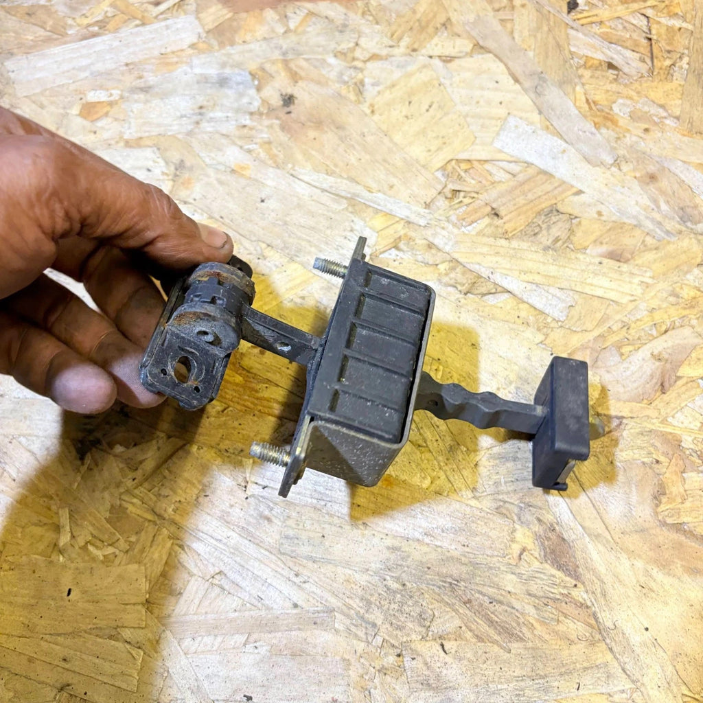 Mercedes W203 C-Class Rear Right Door Check Strap Brake Hinge Stop 2000-2007