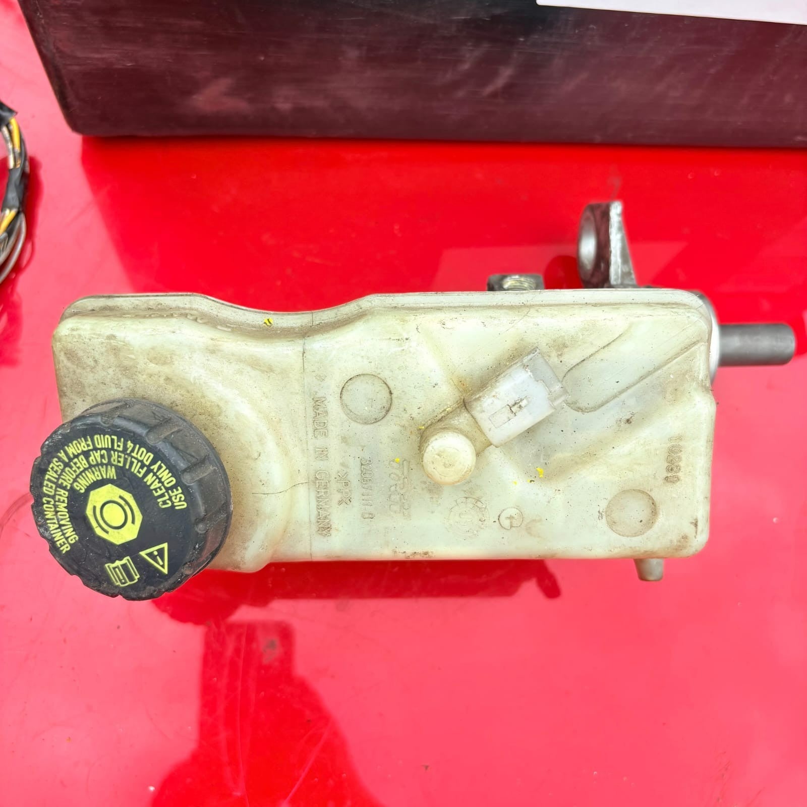 Renault Megane II Scenic II Brake Master Cylinder 32067111 ABS 2002-2009