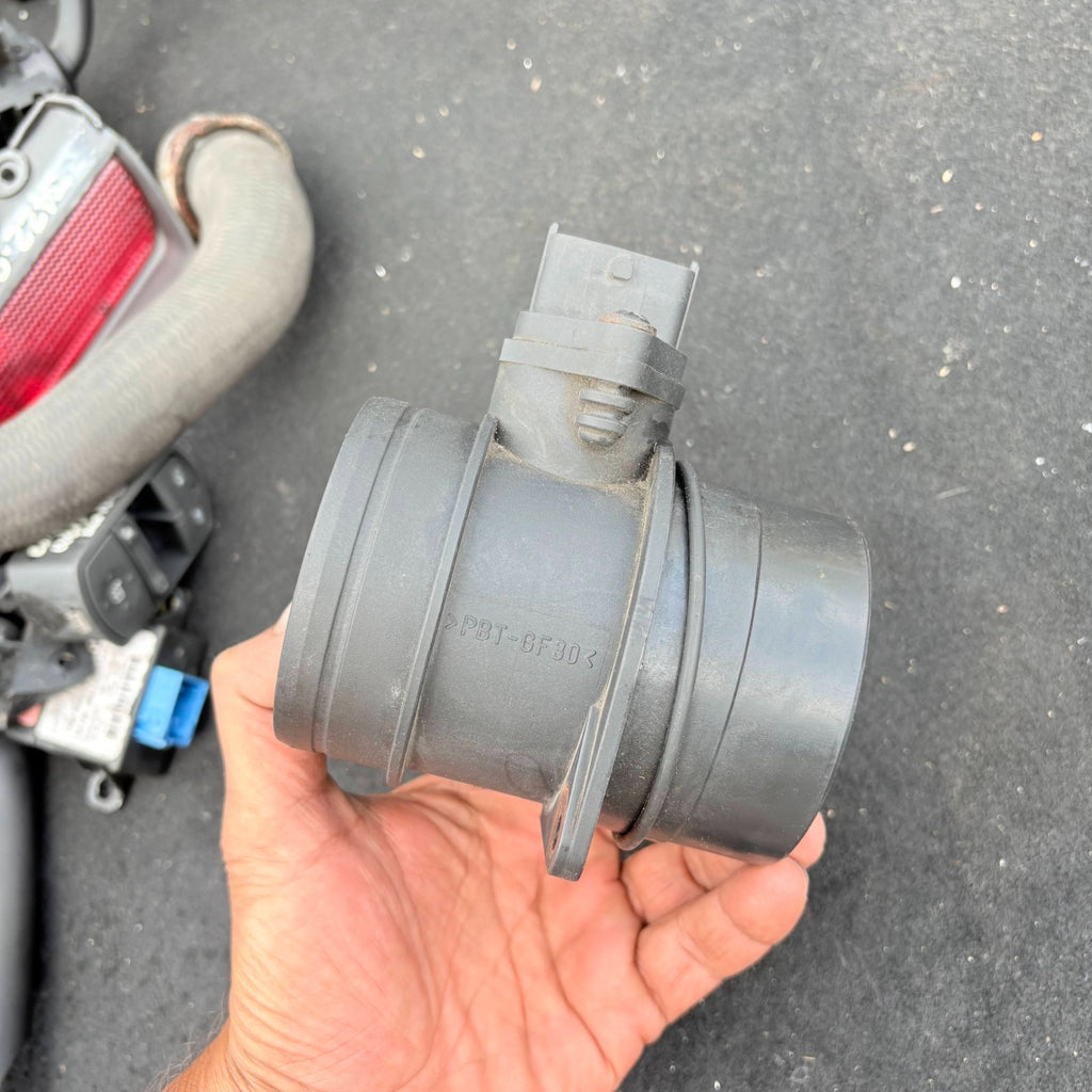 Kia Sorento Air flow mass meter 0 281 002 554