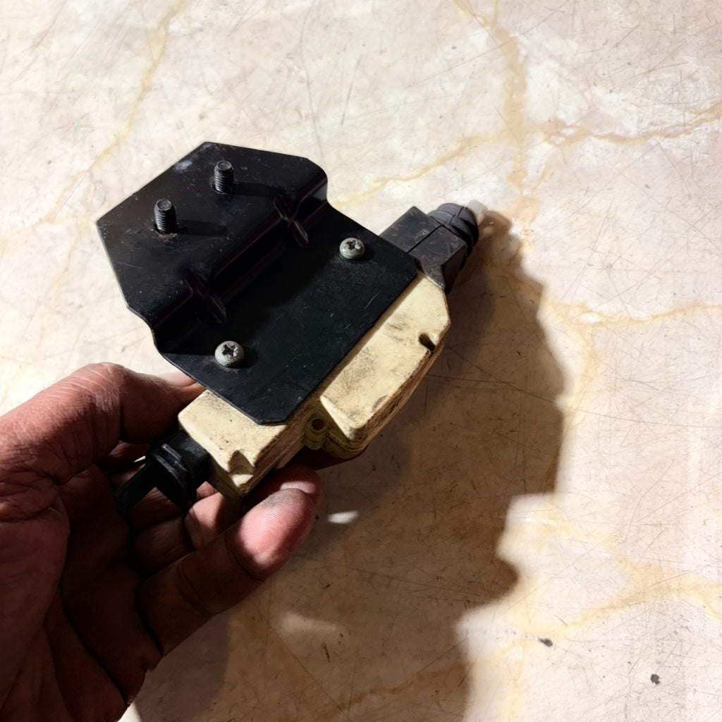 Peugeot Boxer 244 2002-2006 Front Right Door Central Locking Actuator Motor