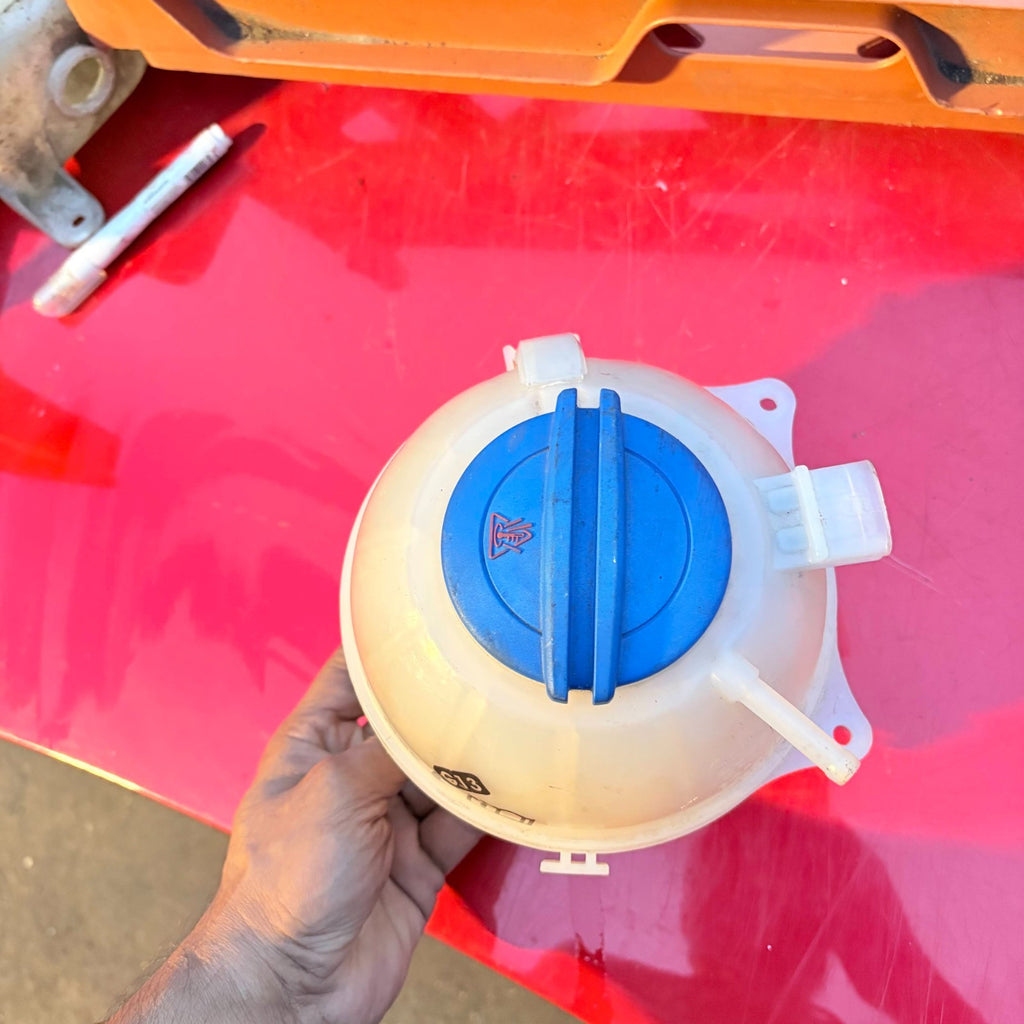 AUDI A1 2014 COOLANT EXPANSION OVERFLOW BOTTLE TANK