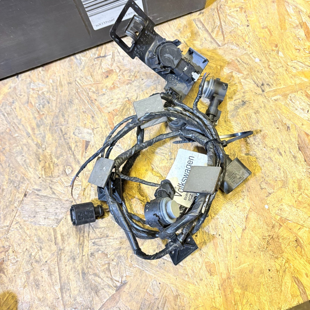 2017-23 VW POLO REAR BUMPER PDC SENSOR WITH WIRING LOOM HARNESS 8K0973702D