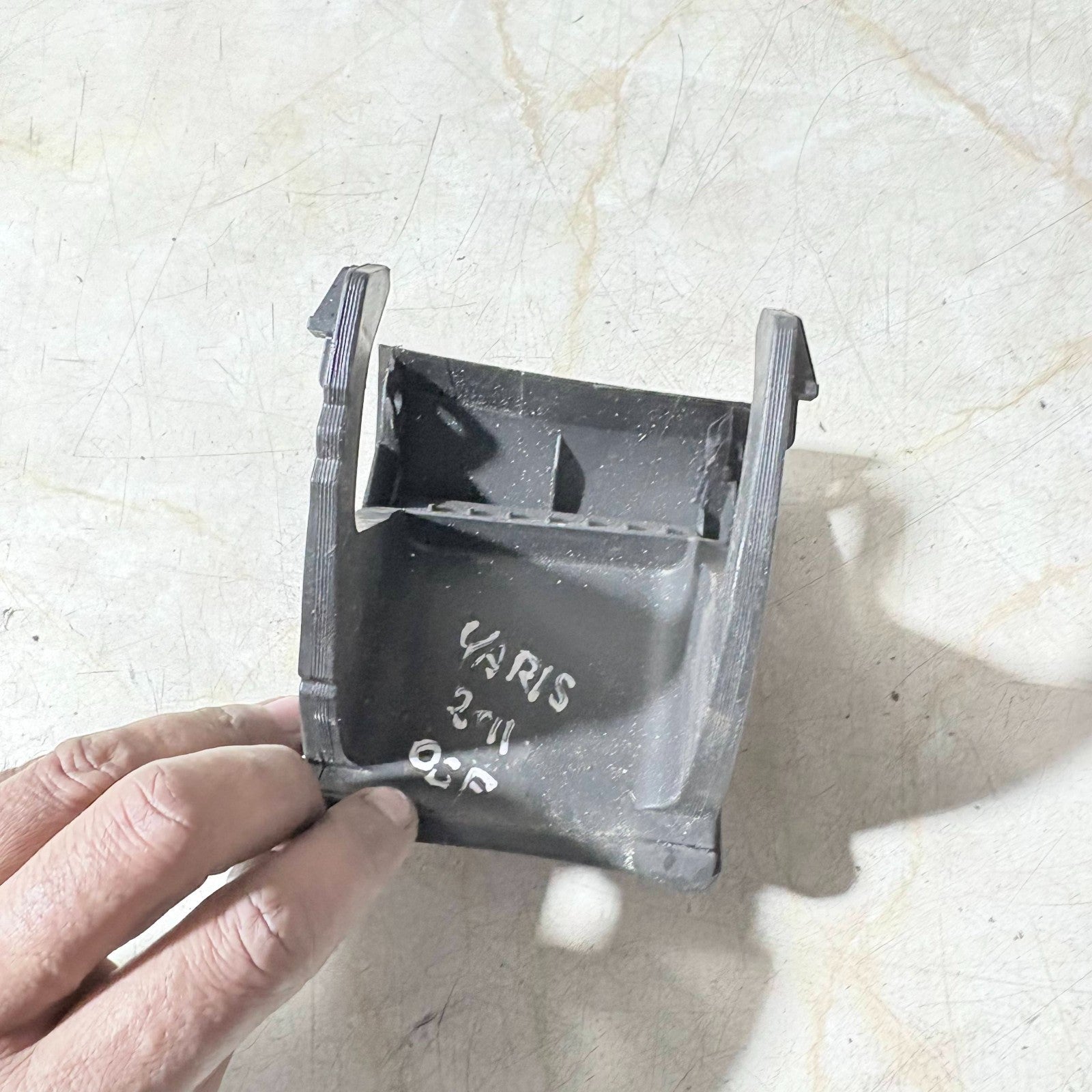 Toyota Yaris 2005-2011 5-Door Right Side Dashboard Storage Pocket