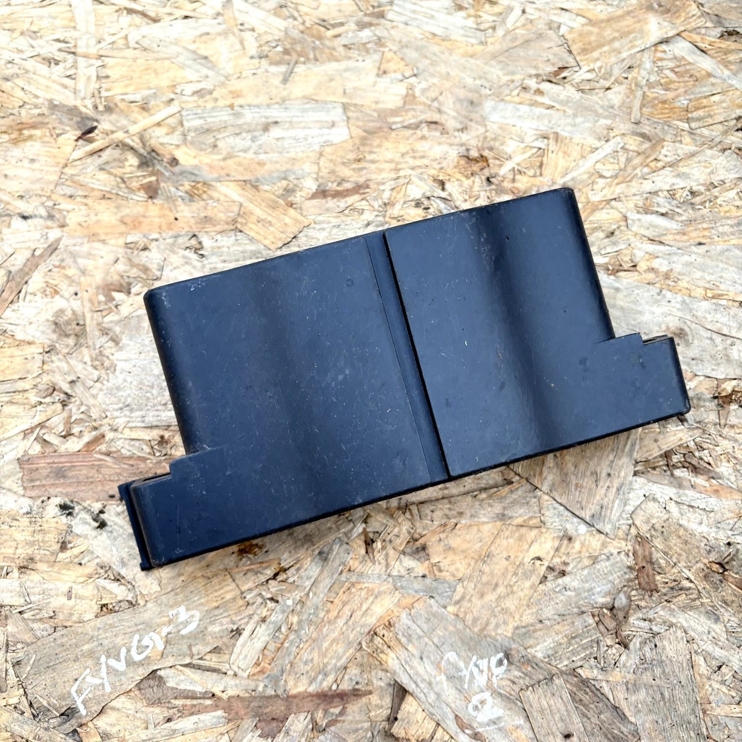 31895m sd33837j Steerings Columns Cowl sTrims Panels Renault UK2182155-84 2005
