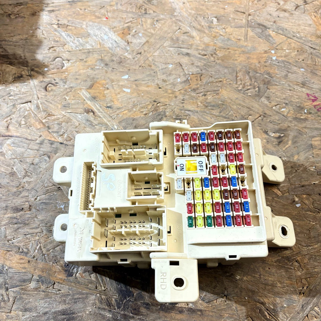 KIA SPORTAGE MK4 QL DASH FUSE BOX JUNCTION BOX MODULE 91955-D9940