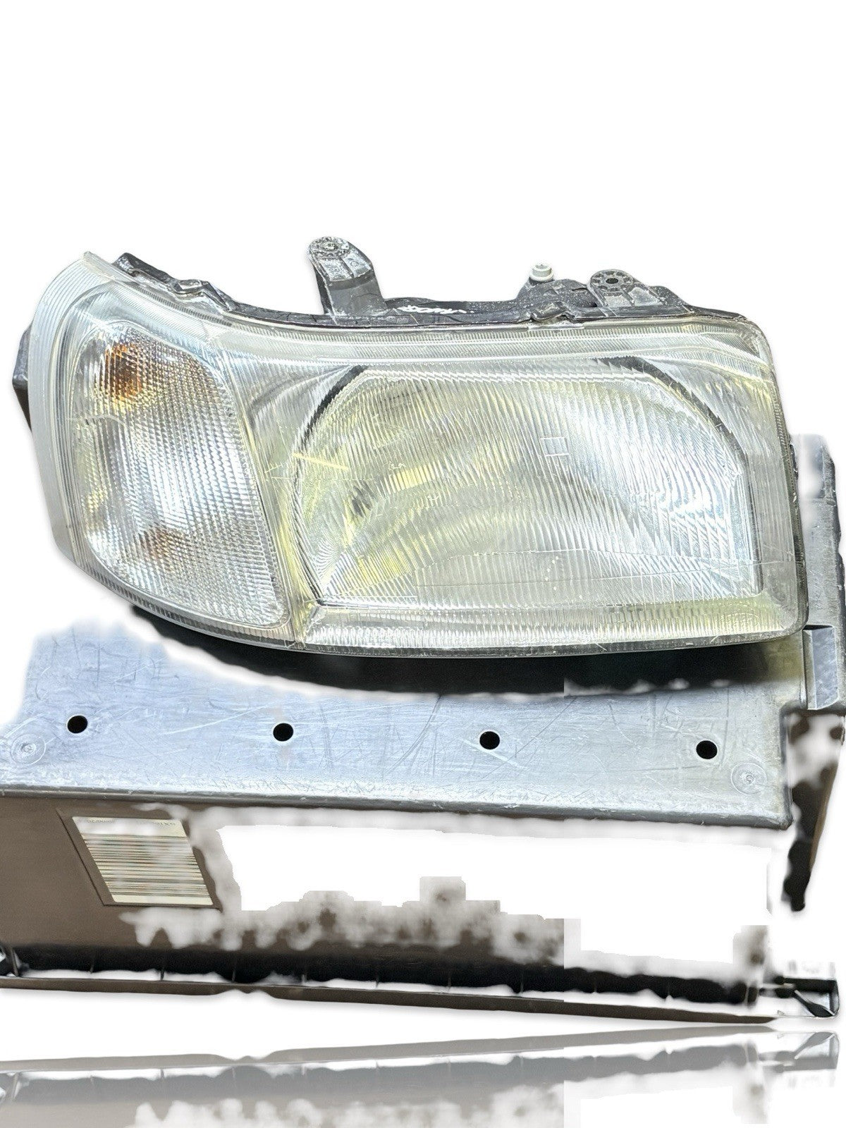 XBC001740 RIGHT HEADLIGHT/67722750/1758822 FOR LAND ROVER FREELANDER I L314