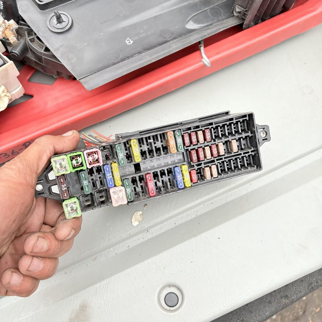 SEAT Ibiza FR 2016 Dashboard Fuse Box Interior Fuse Panel Wiring Loom RHD