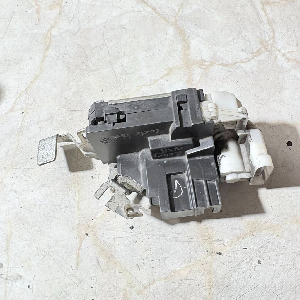 Citroen Relay 2002-2006 Front Left Door Lock Latch Mechanism N/S ()