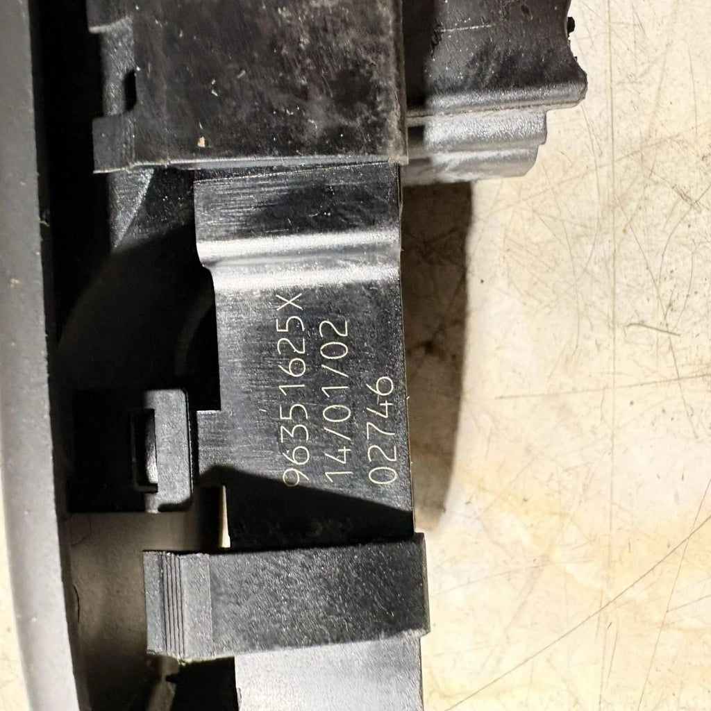 Peugeot 307 - window regulator switch window regulator switch 96351625X 2002