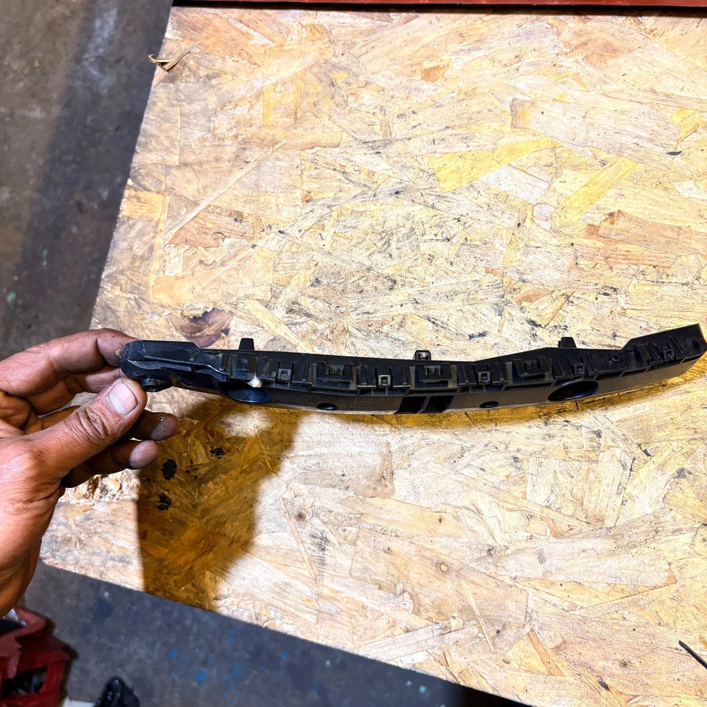 NISSAN JUKE REAR BUMPER BRACKET 2015 PASSENGER LEFT SIDE 85229BV80A